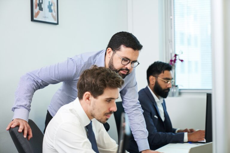 Équipe d'Asnière-sur-Seine : Barinder, Miloud et Clément
