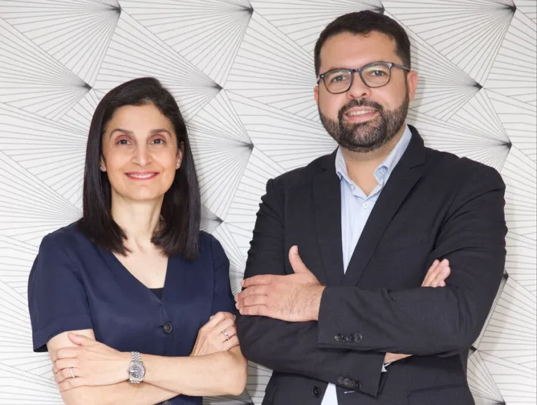 Zineb Bayali et Miloud Bettayeb - Fondateurs d'Advyse