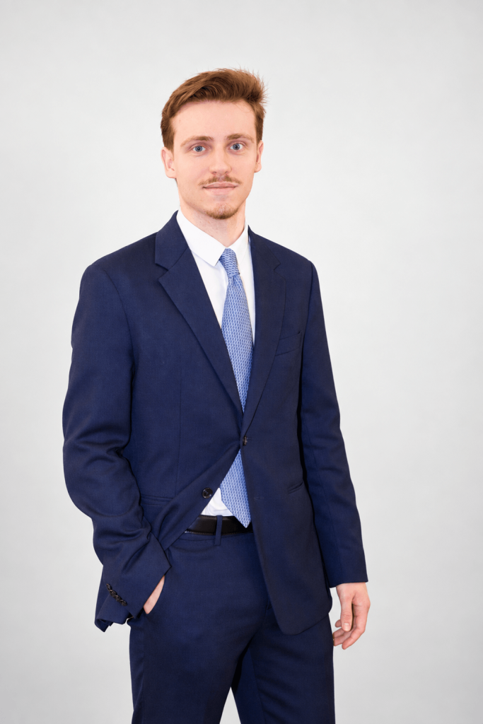 Clément Elui, expert en patrimoine et protection sociale du dirigeant chez Advyse
